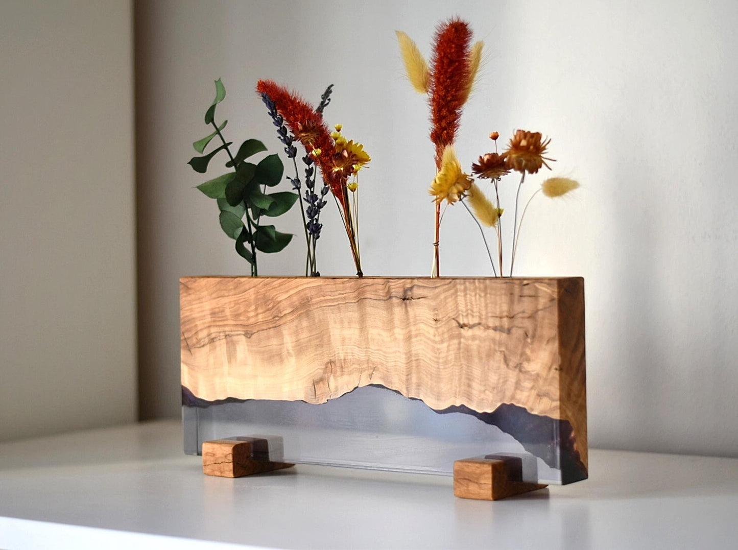 Wooden Dried Flowers Vase, Olive Wood & Epoxy Resin Dried Flower Pot, Bud Vase, Neutral Boho Decor, New Home Gifts, Unique Housewarming Gift