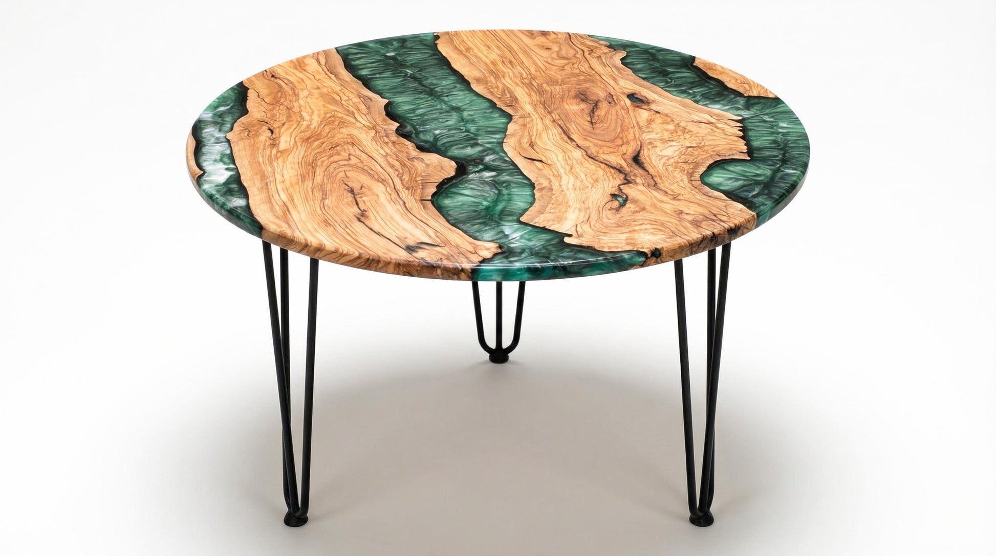 Mesa de centro artesanal de madera de olivo con resina epoxi verde oscuro