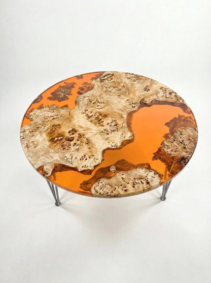 Mesa de Centro Personalizable Hecha a Mano en Madera de Álamo y Resina Epoxi Transparente