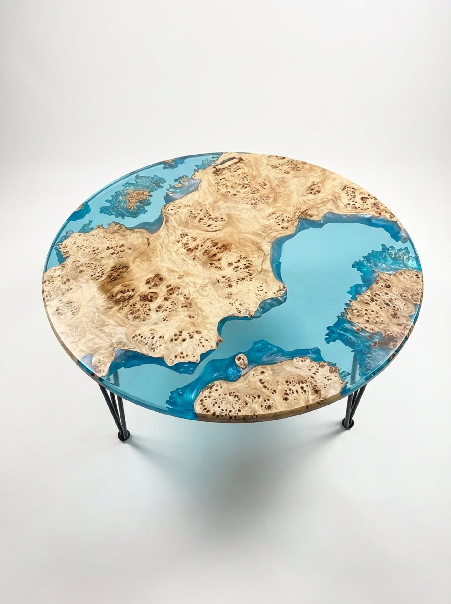 Mesa de Centro Personalizable Hecha a Mano en Madera de Álamo y Resina Epoxi Transparente